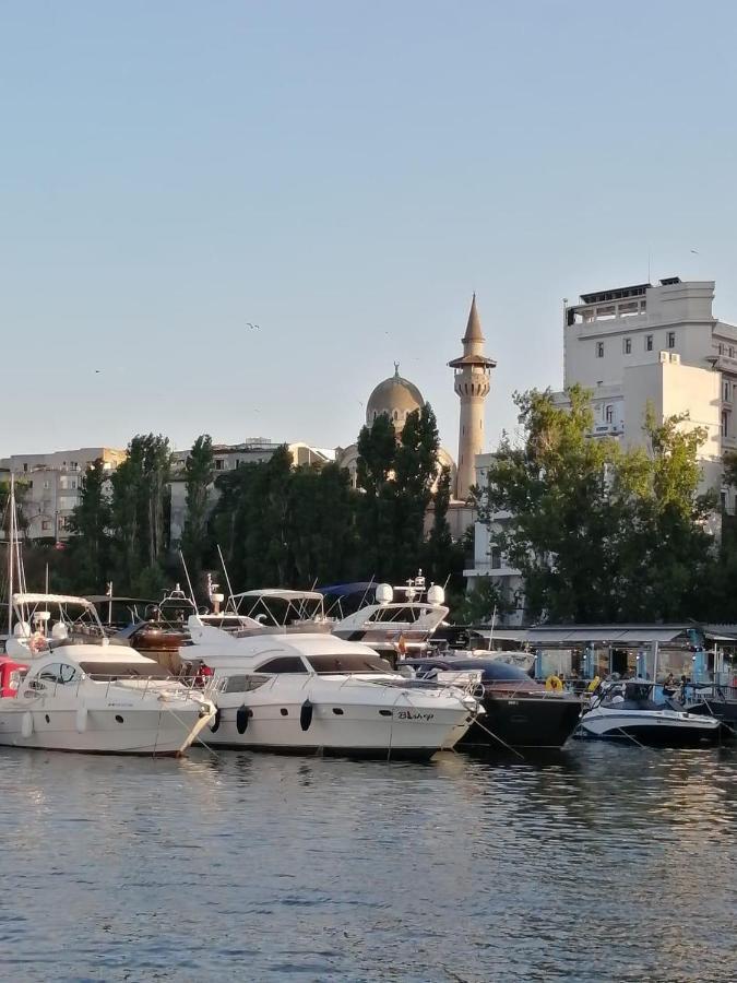 La Eluta Cazino Apartment Constanta Luaran gambar